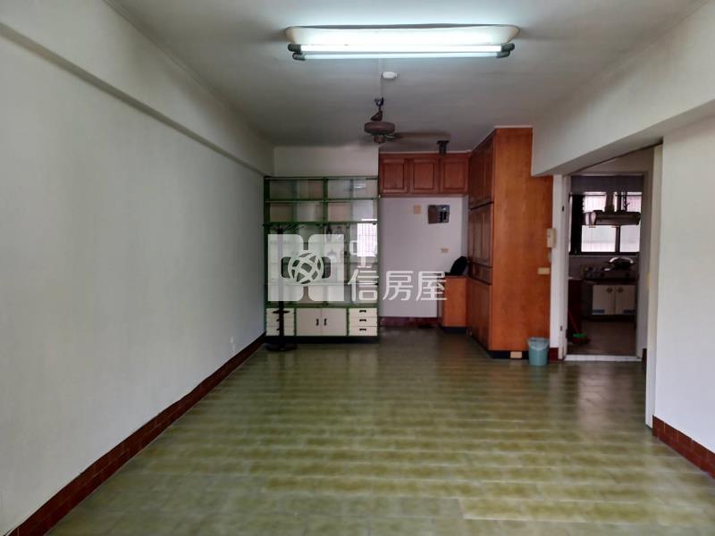 三多二路復興國宅東區房屋室內格局與周邊環境