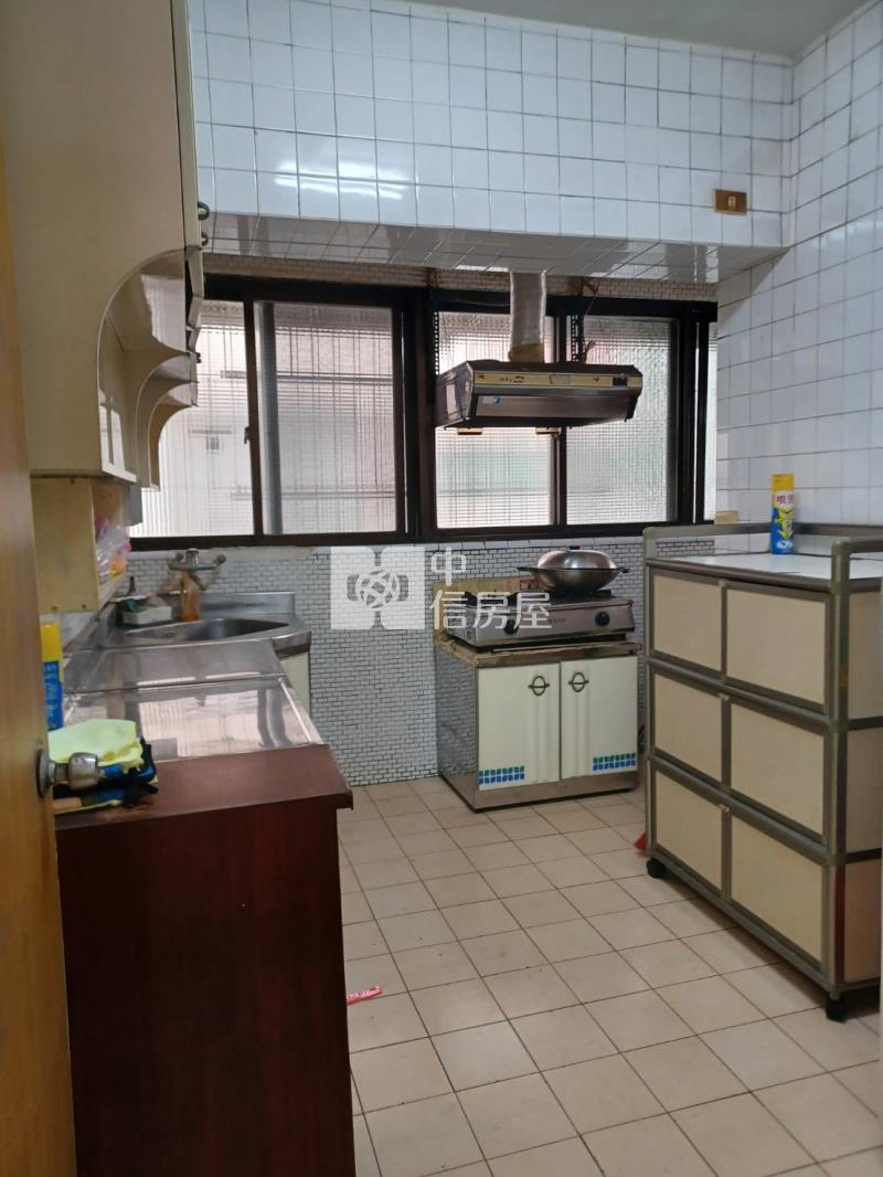 三多二路復興國宅東區房屋室內格局與周邊環境