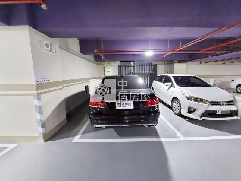 夢悅全新未住兩房車房屋室內格局與周邊環境