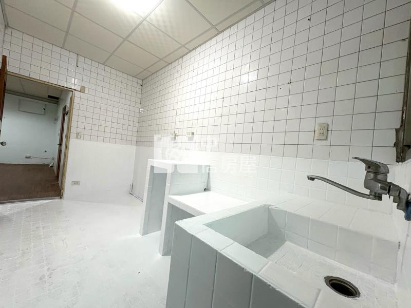 中平街低總價2樓3房房屋室內格局與周邊環境