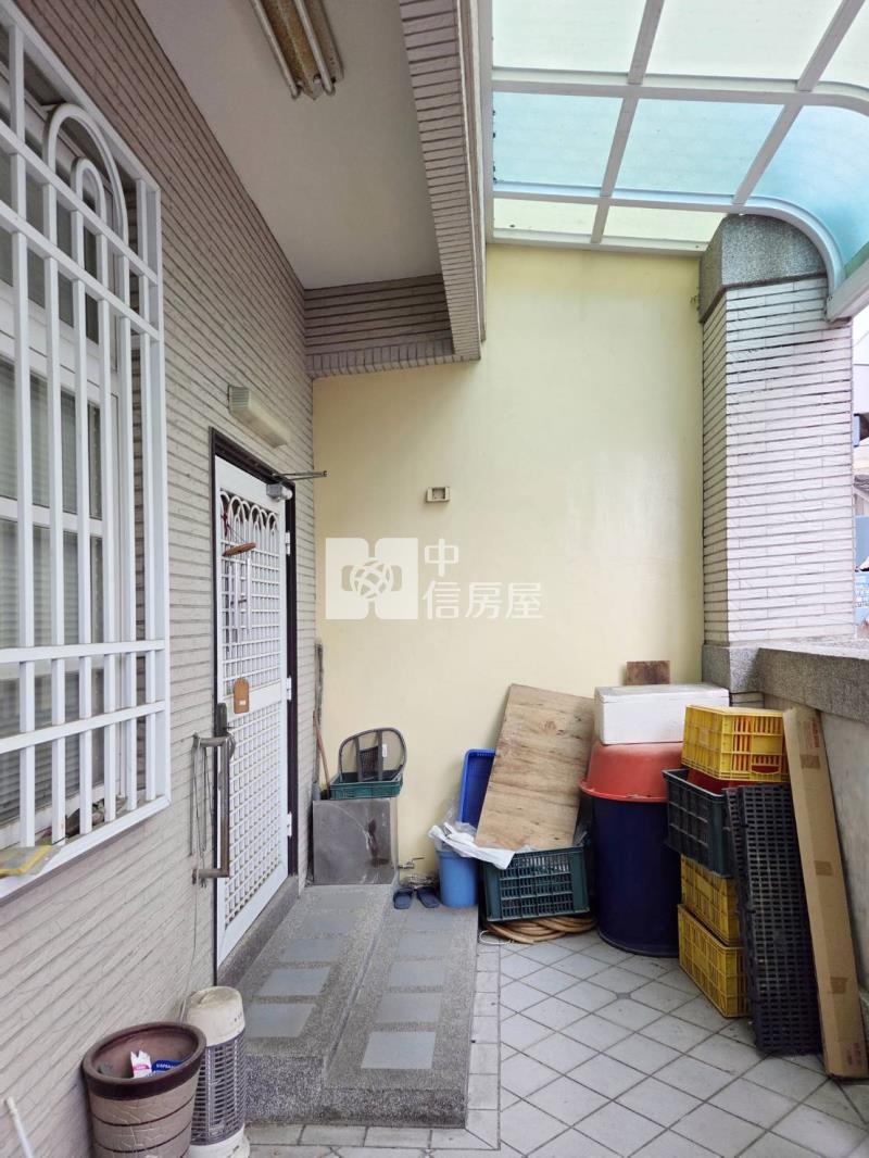 副都心大地坪大面寬孝親透天厝房屋室內格局與周邊環境