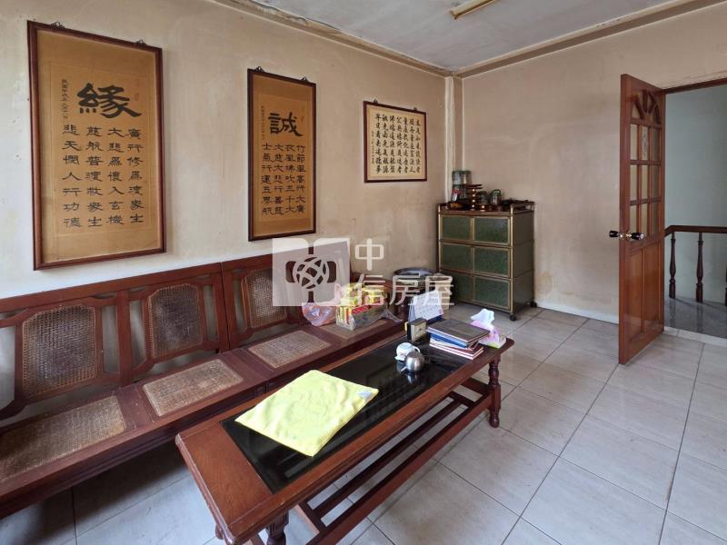 副都心大地坪大面寬孝親透天厝