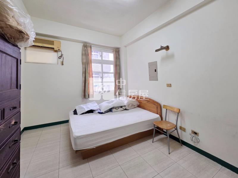 副都心大地坪大面寬孝親透天厝房屋室內格局與周邊環境