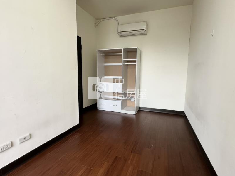 龍岡國中旁美兩房+車位房屋室內格局與周邊環境