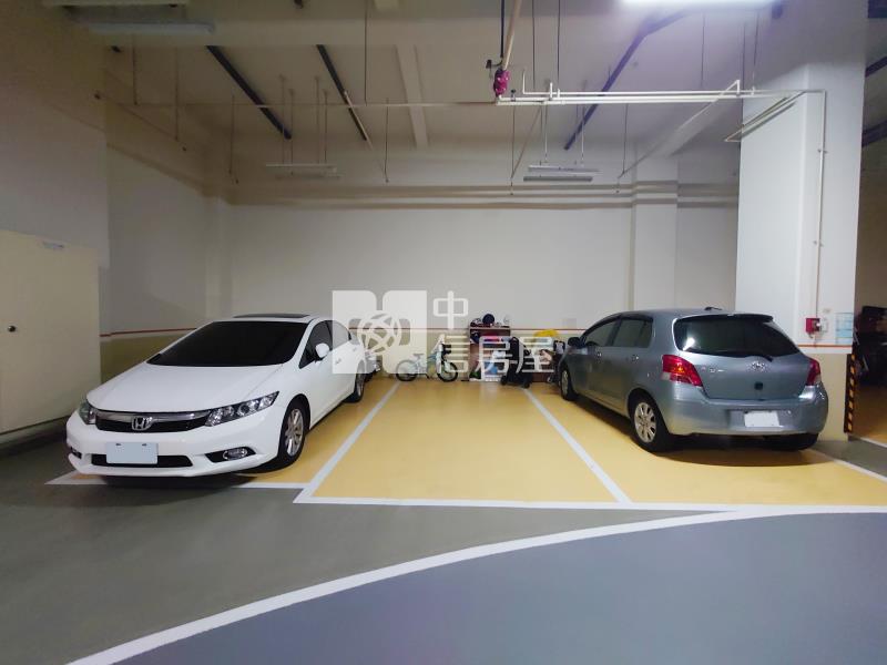 順天領航家2+1房平車房屋室內格局與周邊環境