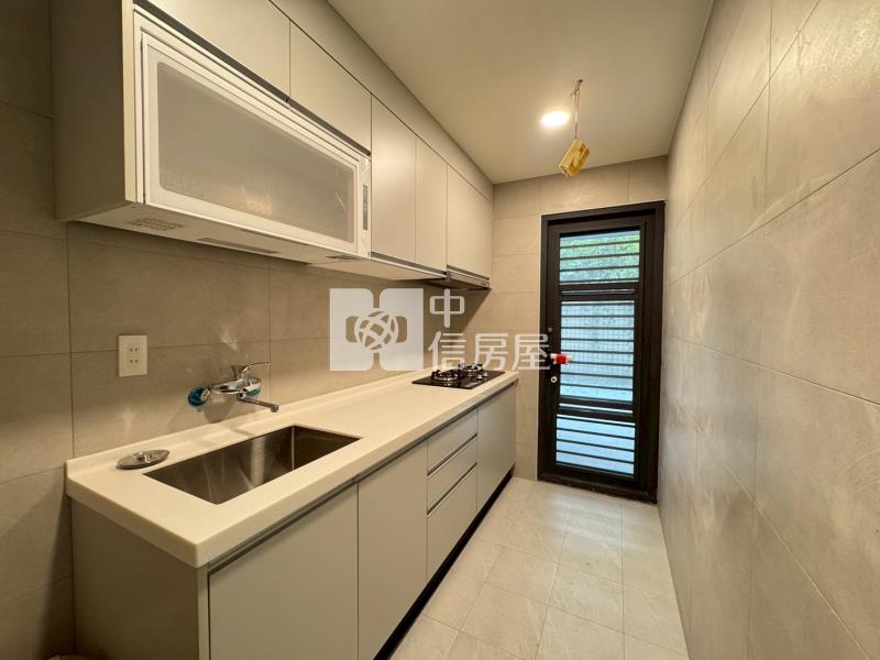 台北大國優美三房平車房屋室內格局與周邊環境