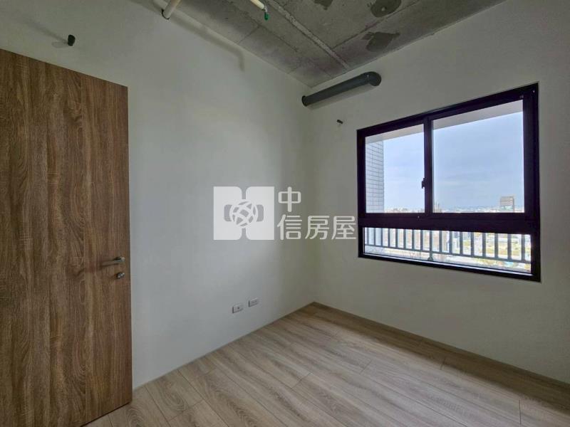 大塊森濤朝北頂級視野三房平車房屋室內格局與周邊環境