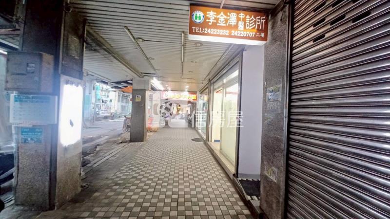 仁愛市場旁透店房屋室內格局與周邊環境