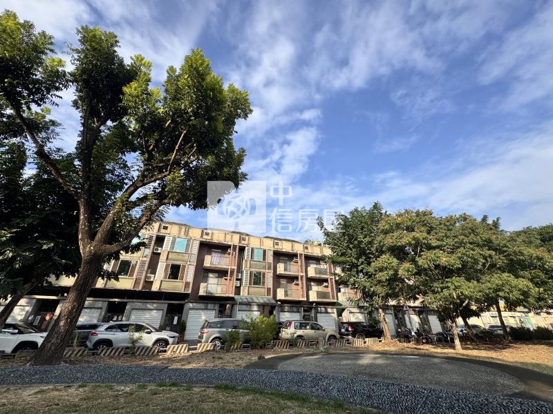 斗六雲科大旁臨路車庫別墅房屋室內格局與周邊環境