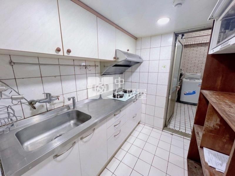 喜市前區4米5景觀4房大戶房屋室內格局與周邊環境