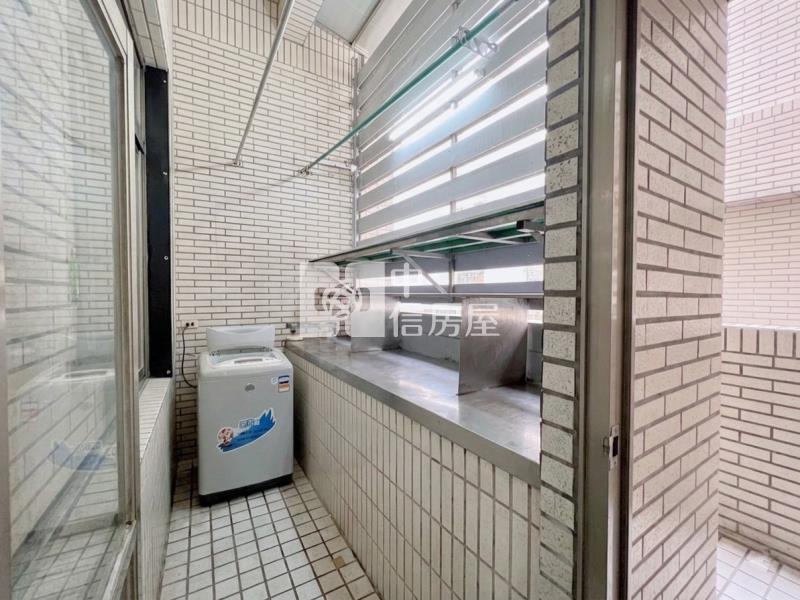 喜市前區4米5景觀4房大戶房屋室內格局與周邊環境