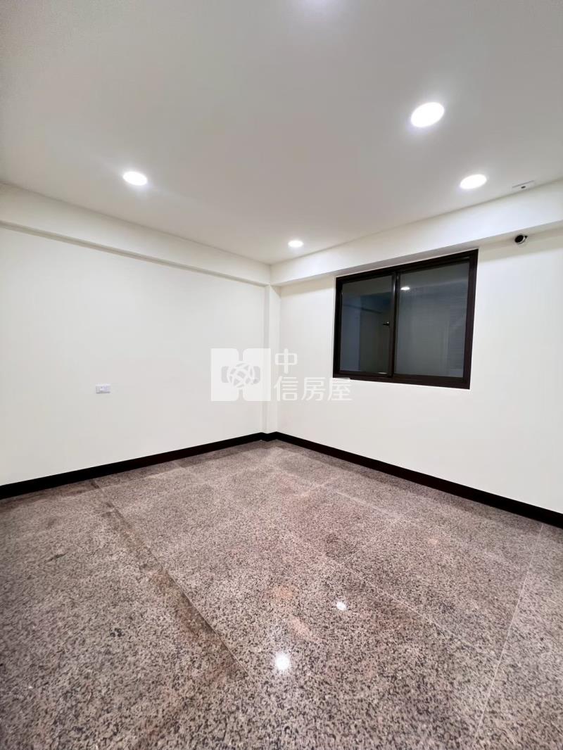 中壢體育園區旁一樓四房車房屋室內格局與周邊環境