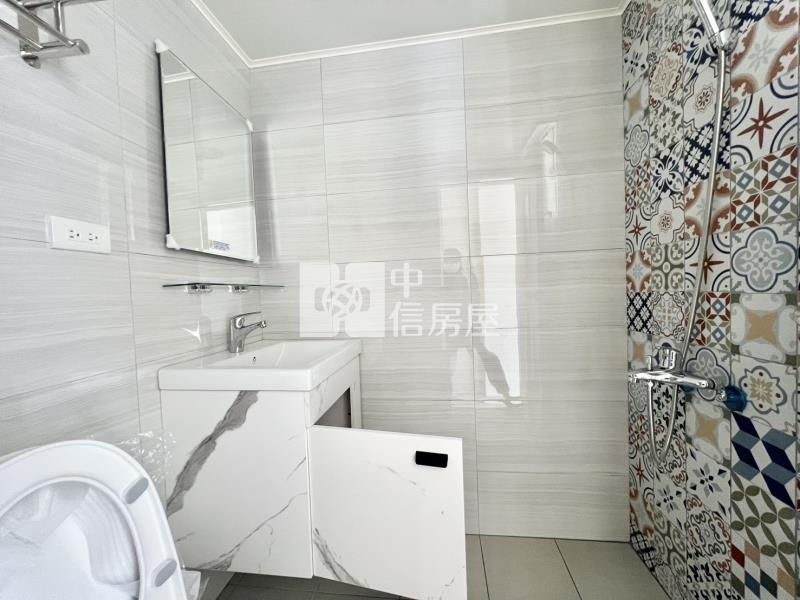 中醫北屯國小採光美寓房屋室內格局與周邊環境