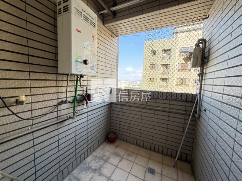 稀有新西華3房車房屋室內格局與周邊環境