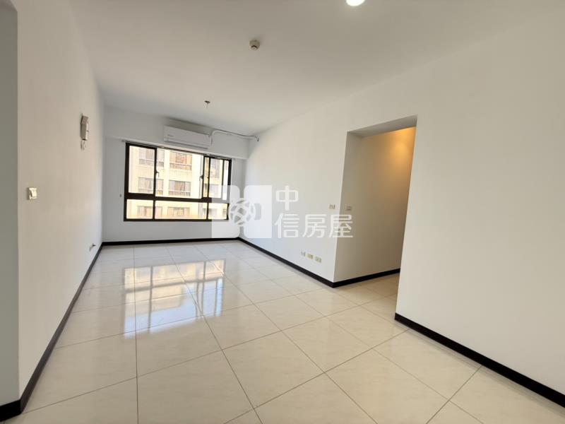 稀有新西華3房車房屋室內格局與周邊環境