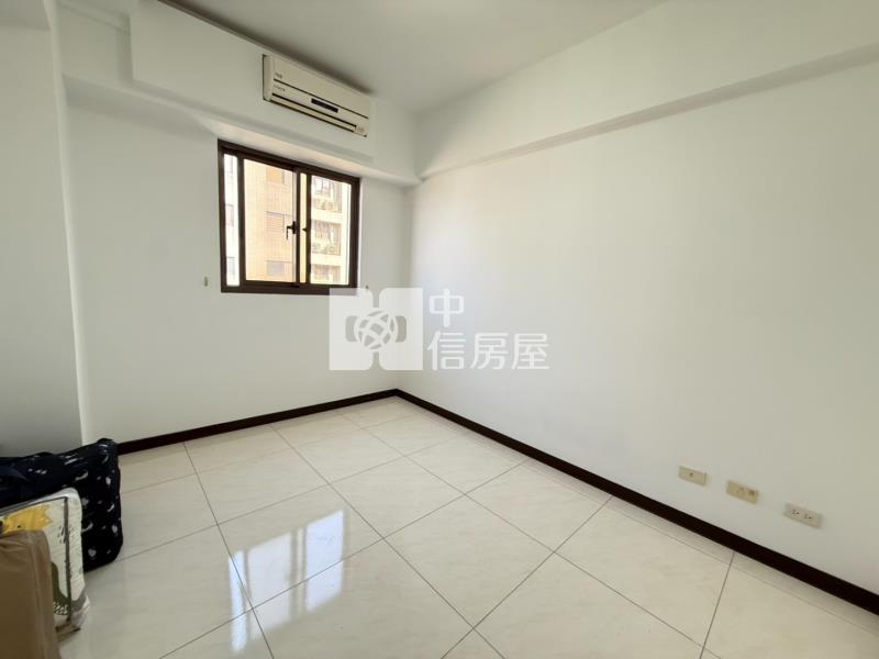 稀有新西華3房車房屋室內格局與周邊環境