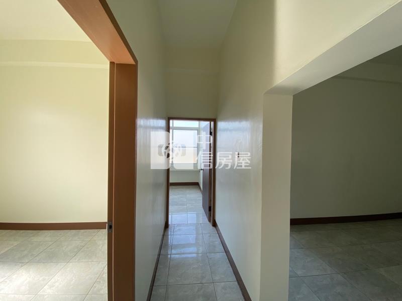 新園臨路雙店面透天房屋室內格局與周邊環境