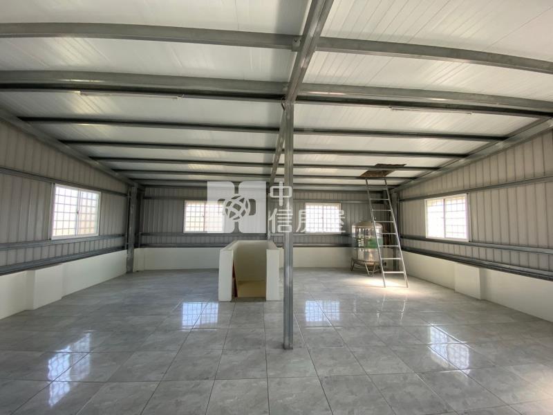 新園臨路雙店面透天房屋室內格局與周邊環境