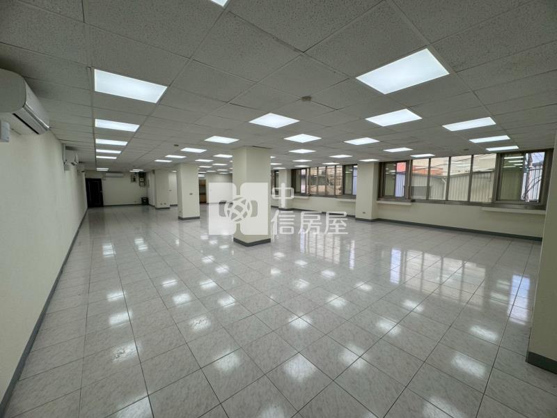 龜山吉祥企業大樓明亮廠辦房屋室內格局與周邊環境