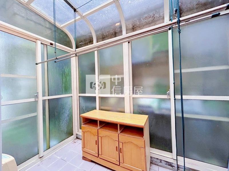 德安家康前區五房雙車位房屋室內格局與周邊環境