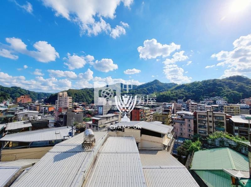 【冠軍】南榮路六六大順景觀兩房房屋室內格局與周邊環境