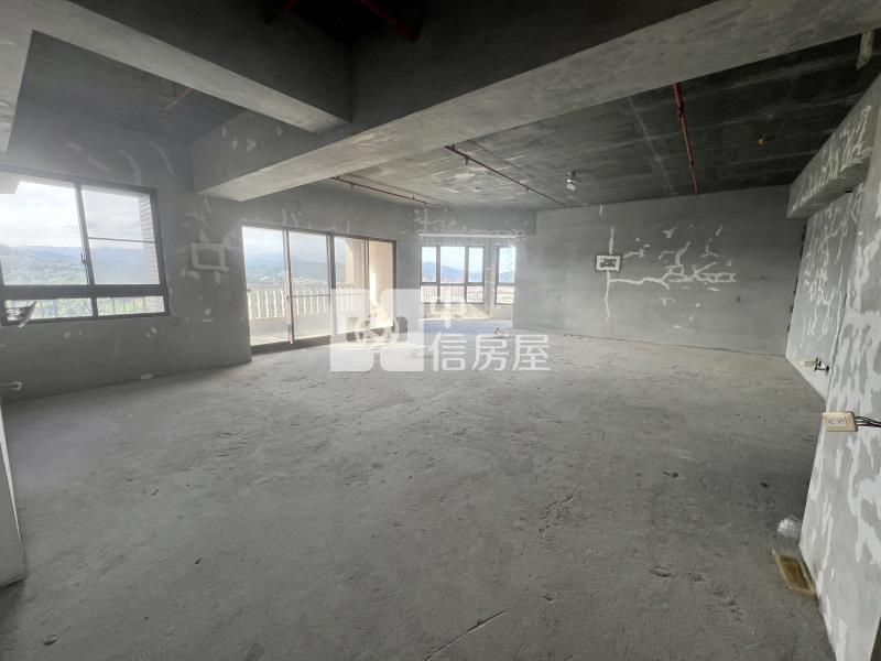 城上城凌雲大戶+連號雙平車房屋室內格局與周邊環境