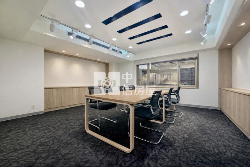 120坪精美風格稀有釋出雙車位市中心