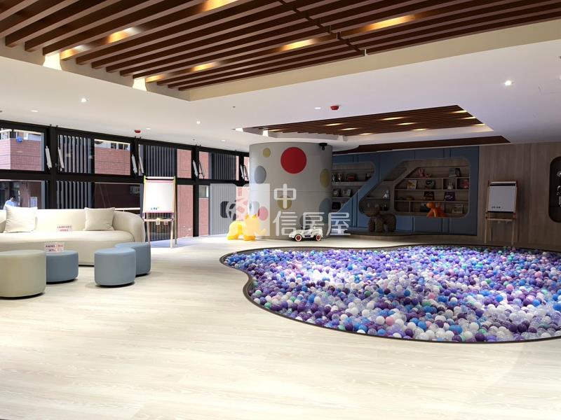 亞灣星玥灣三房+平車房屋室內格局與周邊環境