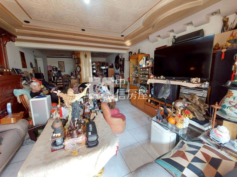 龍騰前區大坪數四房房屋室內格局與周邊環境