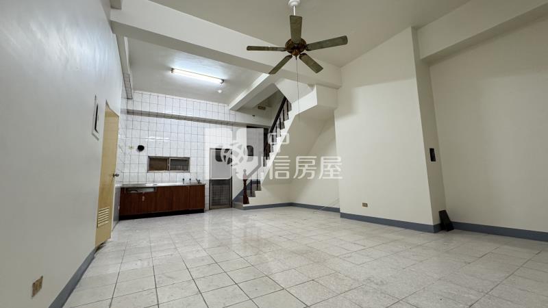 高雄房屋-大寮捷運生活圈四房車位大廈