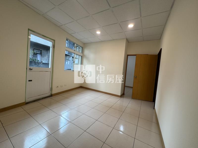 3S26桃園火車站透天房屋室內格局與周邊環境