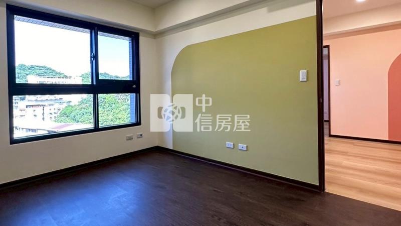 夢悅城高樓層採光三房房屋室內格局與周邊環境