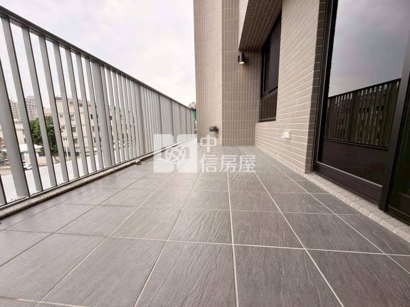 國泰美禾三房連號雙平面車位房屋室內格局與周邊環境