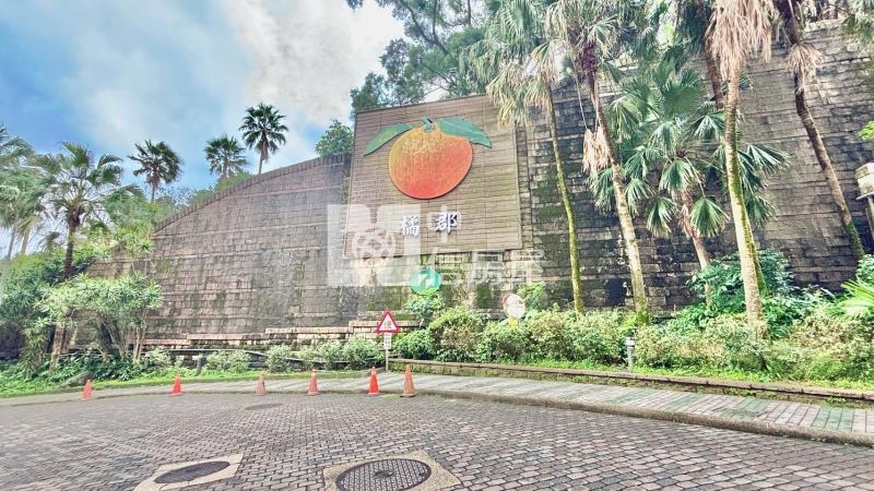 橘郡明亮三房小資入住房屋室內格局與周邊環境