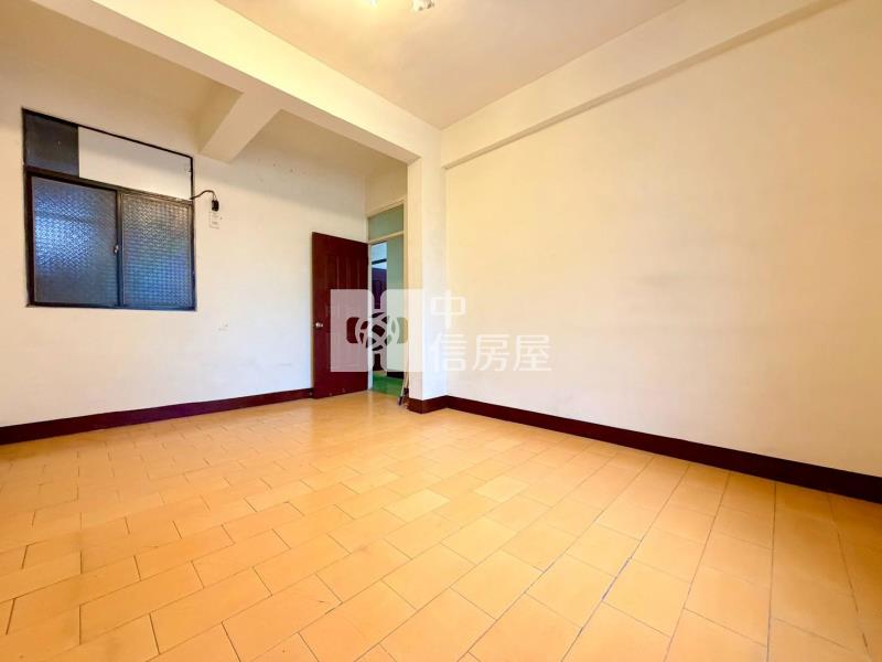 陸興中學旁低總價公寓房屋室內格局與周邊環境