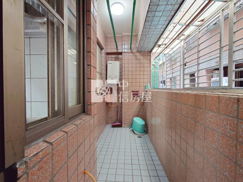 文心凱旋大三房平車房屋室內格局與周邊環境