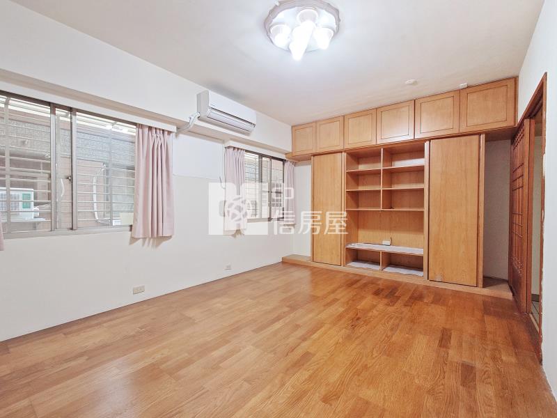 文心凱旋大三房平車房屋室內格局與周邊環境