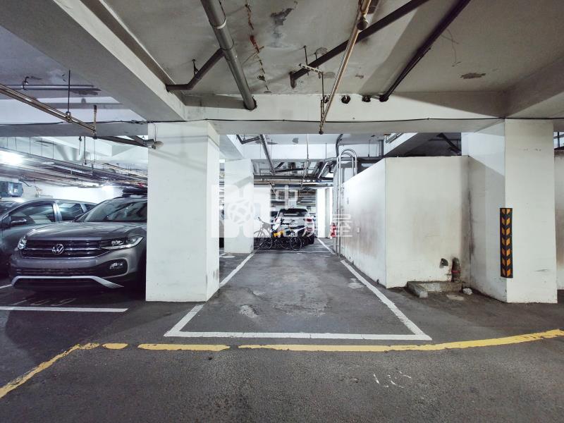 文心凱旋大三房平車房屋室內格局與周邊環境