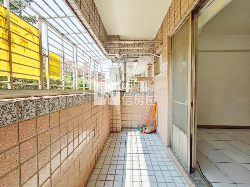 文心凱旋大三房平車房屋室內格局與周邊環境