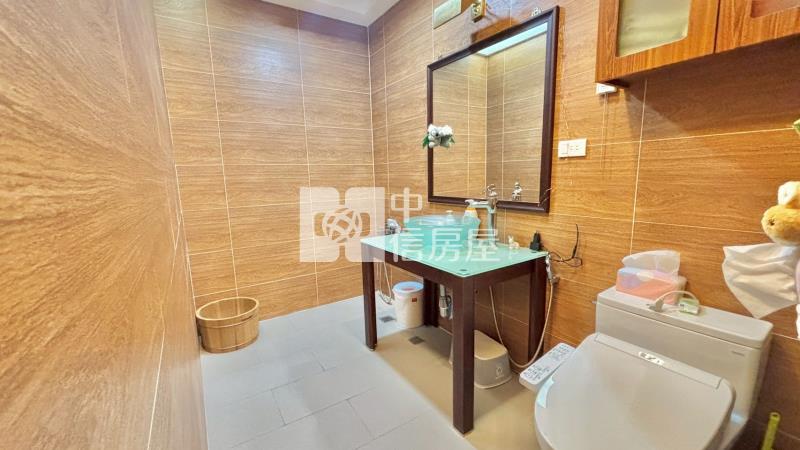 全民一家書香大戶三房平車房屋室內格局與周邊環境