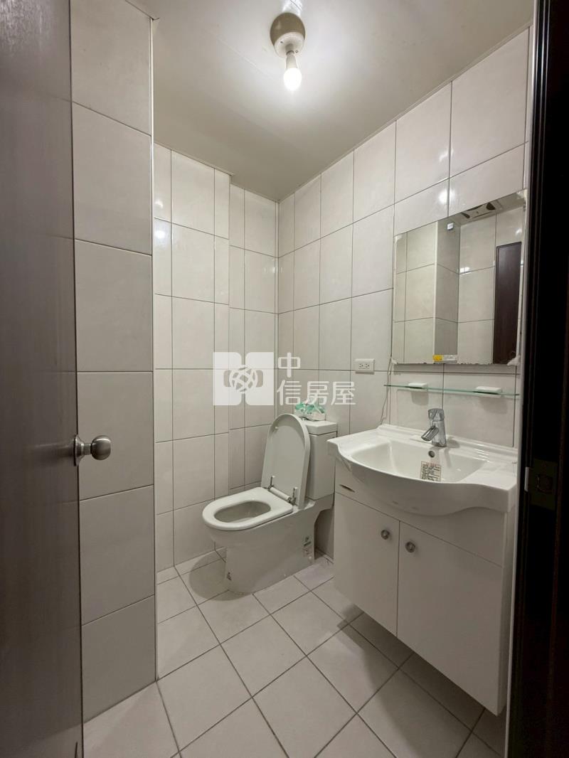 宜蘭市電梯別墅房屋室內格局與周邊環境