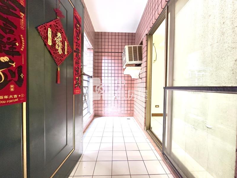 C-39專約．頂好文心稀有三房車房屋室內格局與周邊環境