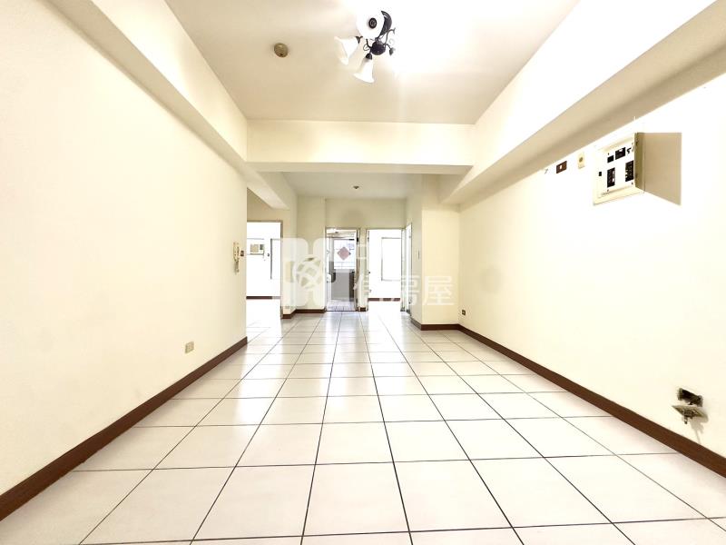 C-39專約．頂好文心稀有三房車