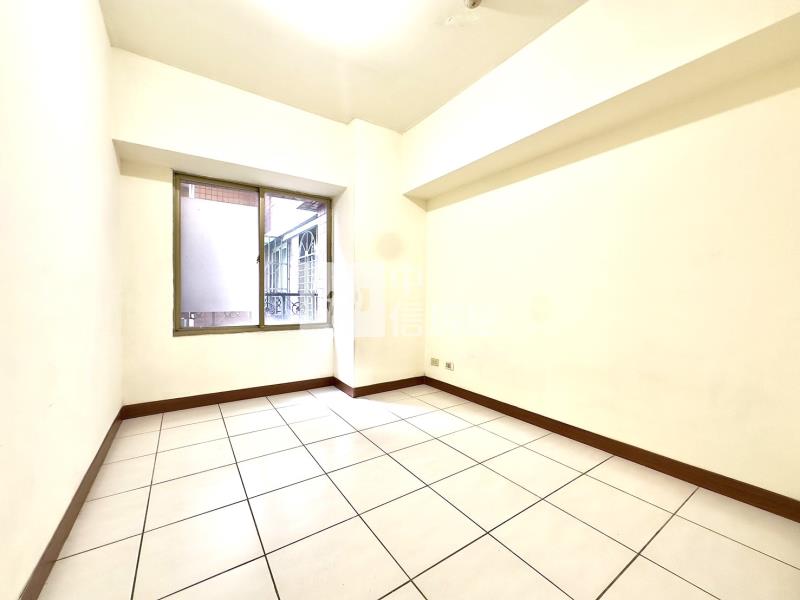 C-39專約．頂好文心稀有三房車房屋室內格局與周邊環境