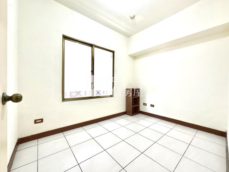 C-39專約．頂好文心稀有三房車房屋室內格局與周邊環境