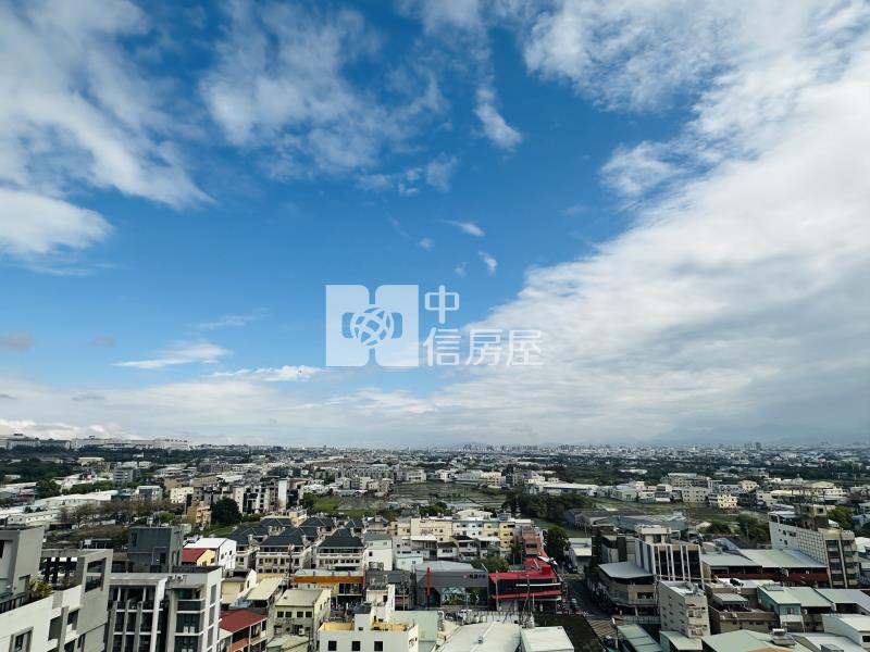 大俊國美景2房休旅車位房屋室內格局與周邊環境