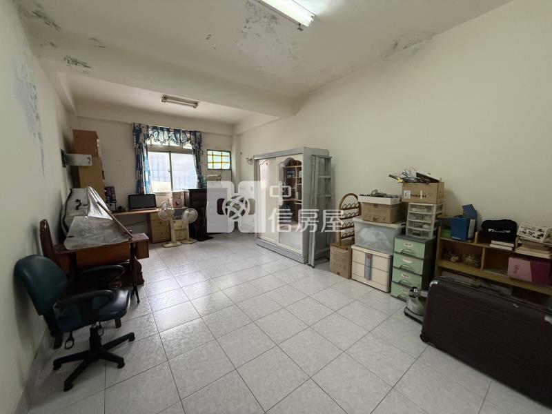 自強街俗透天房屋室內格局與周邊環境