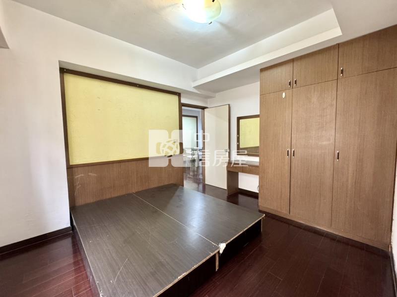 國安國宅正三房美屋房屋室內格局與周邊環境