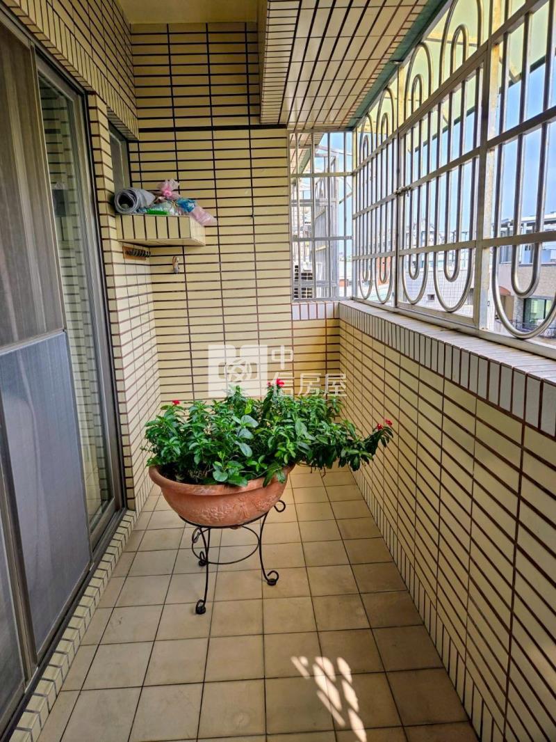 714誠品生活(誠信區)房屋室內格局與周邊環境