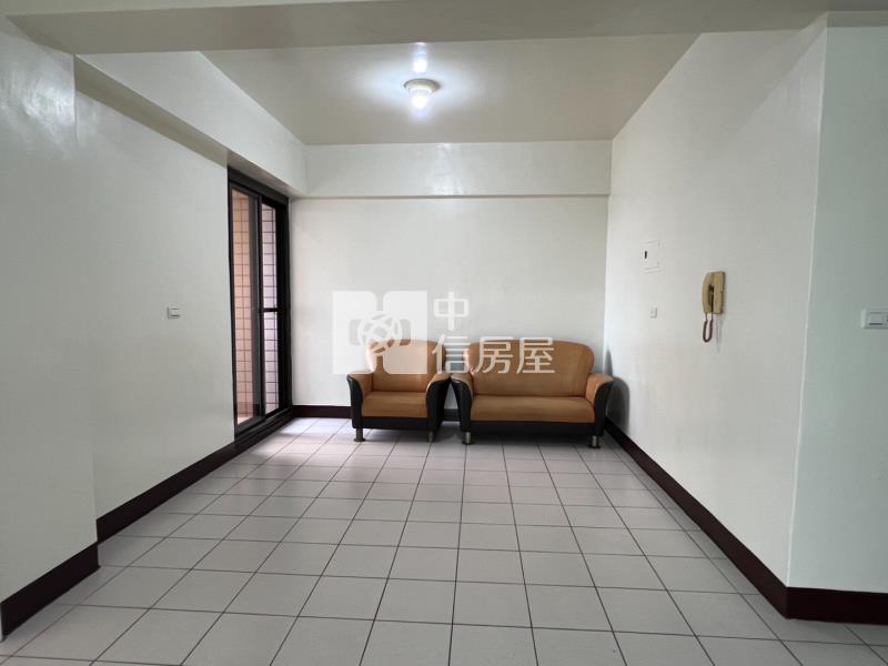 專委草漯低總價電梯3房房屋室內格局與周邊環境